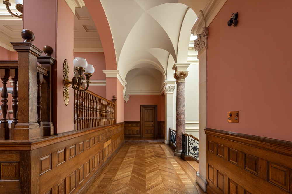 The Breakers staircase