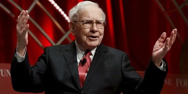 Warren Buffett’s $1M bracket pool has its first winner