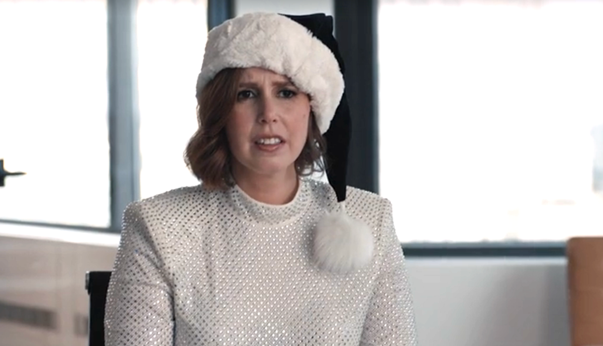 someone please let Vanessa Bayer cook