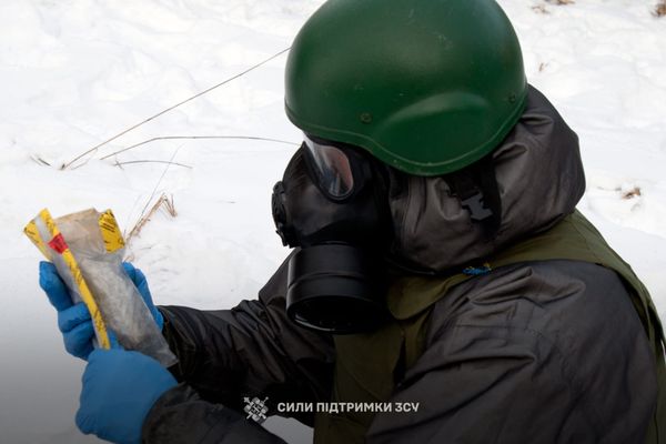 Russia uses chemical munitions against Ukraine nearly 400 times in February 2026