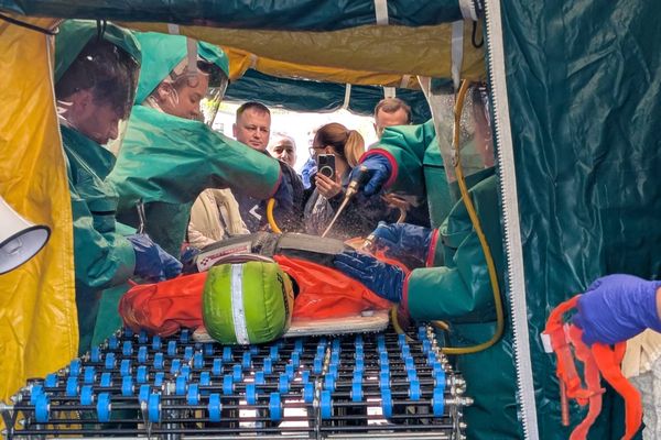 British CBRN response specialists share expertise with European delegates during study visit