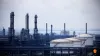Enerji — J P Morgan PetroChina nın rekor çeyreği Sinopec in zayıflığını