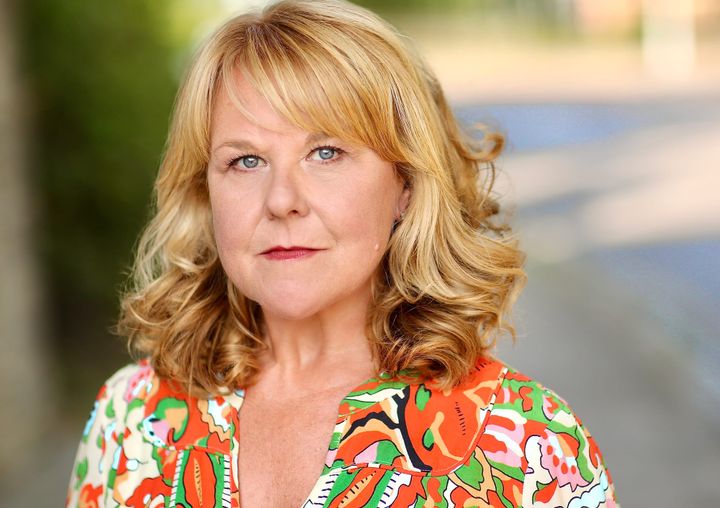 Wendi Peters to star as Florence Foster Jenkins in GLORIOUS at Hope Mill Theatre