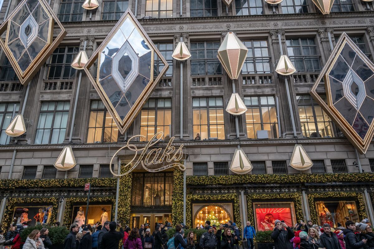 Saks Fifth Avenue flagship store as Saks Global faces potential bankruptcy