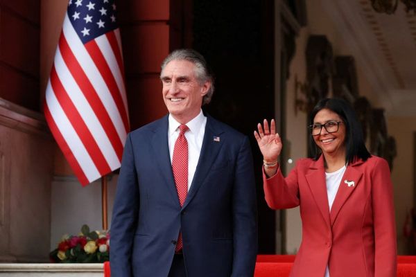 US and Venezuelan officials hold meeting in Caracas discussing mining sector cooperation