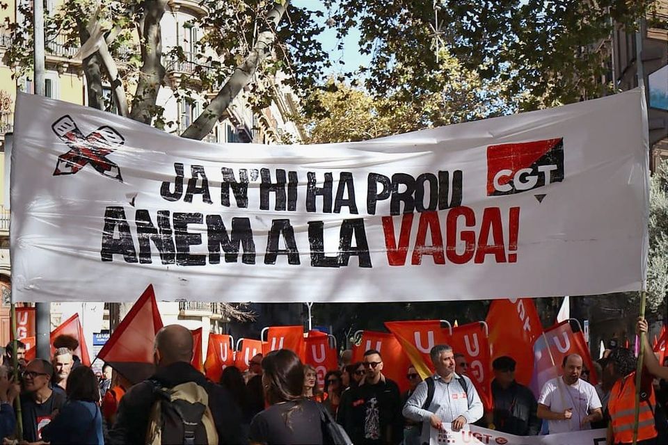 Els sindicats d'educació del Penedès escalfen motors de cara a la vaga general de l'11 de febrer