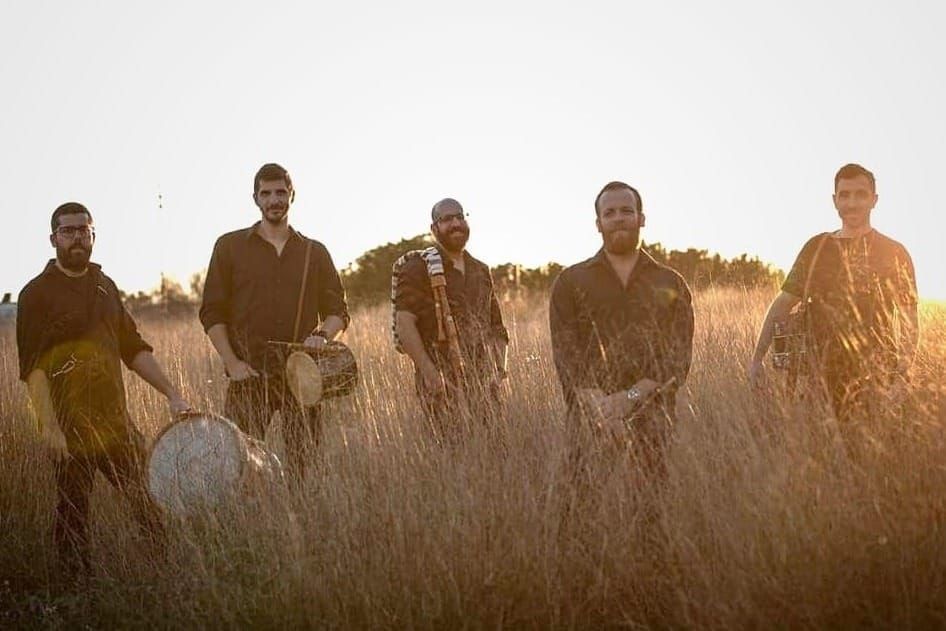 Filibusters aspira al premi de millor disc folk als Premis Enderrock amb "Rondinaires Il·lustrats"