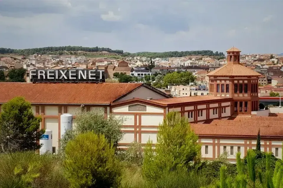 Un holding alemany decidirà quant cobren els pagesos del Penedès