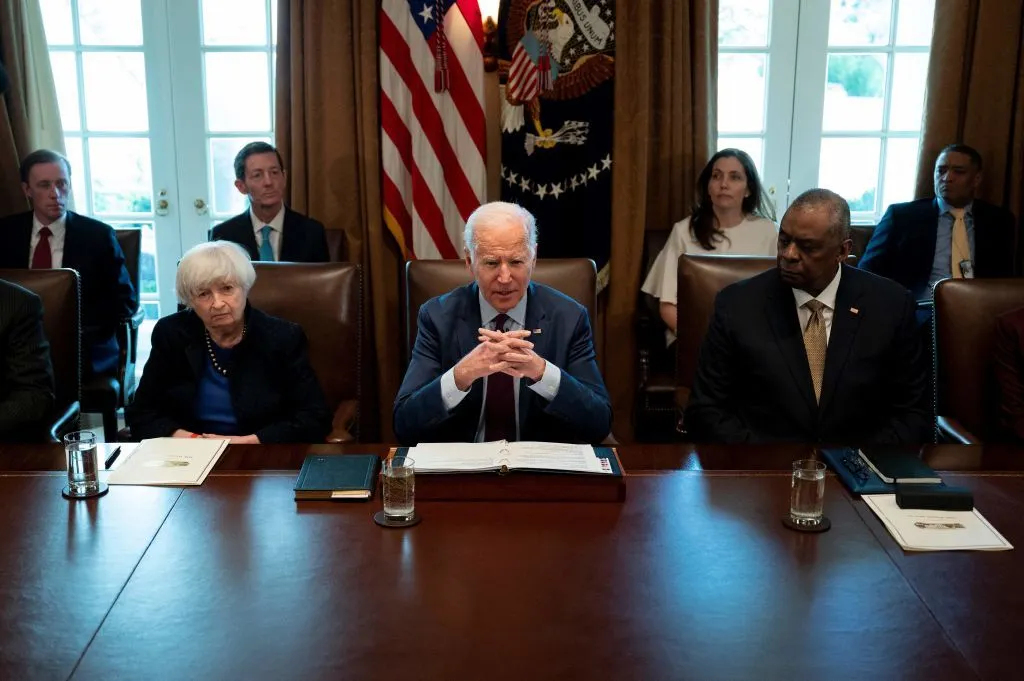 Voters Give Biden Team Of Advisers Failing Grades: I&I/TIPP Poll