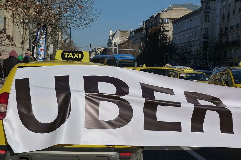 Uber Logo