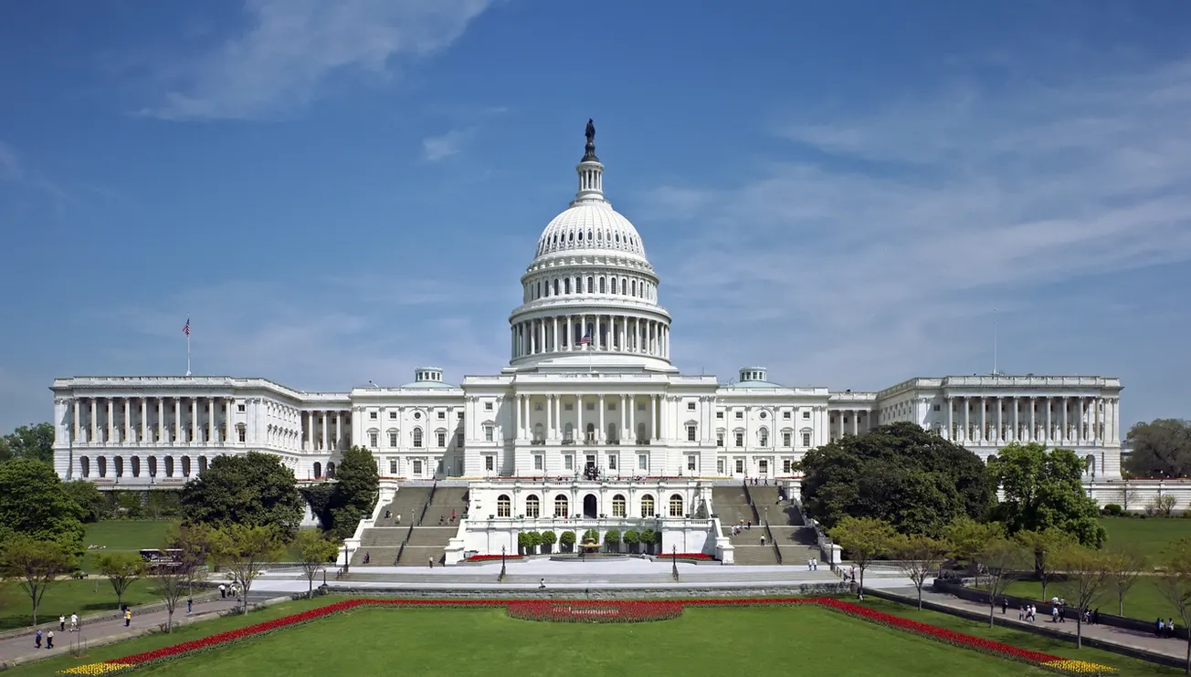 RON PAUL:  Debt Ceiling Hysteria and Hypocrisy