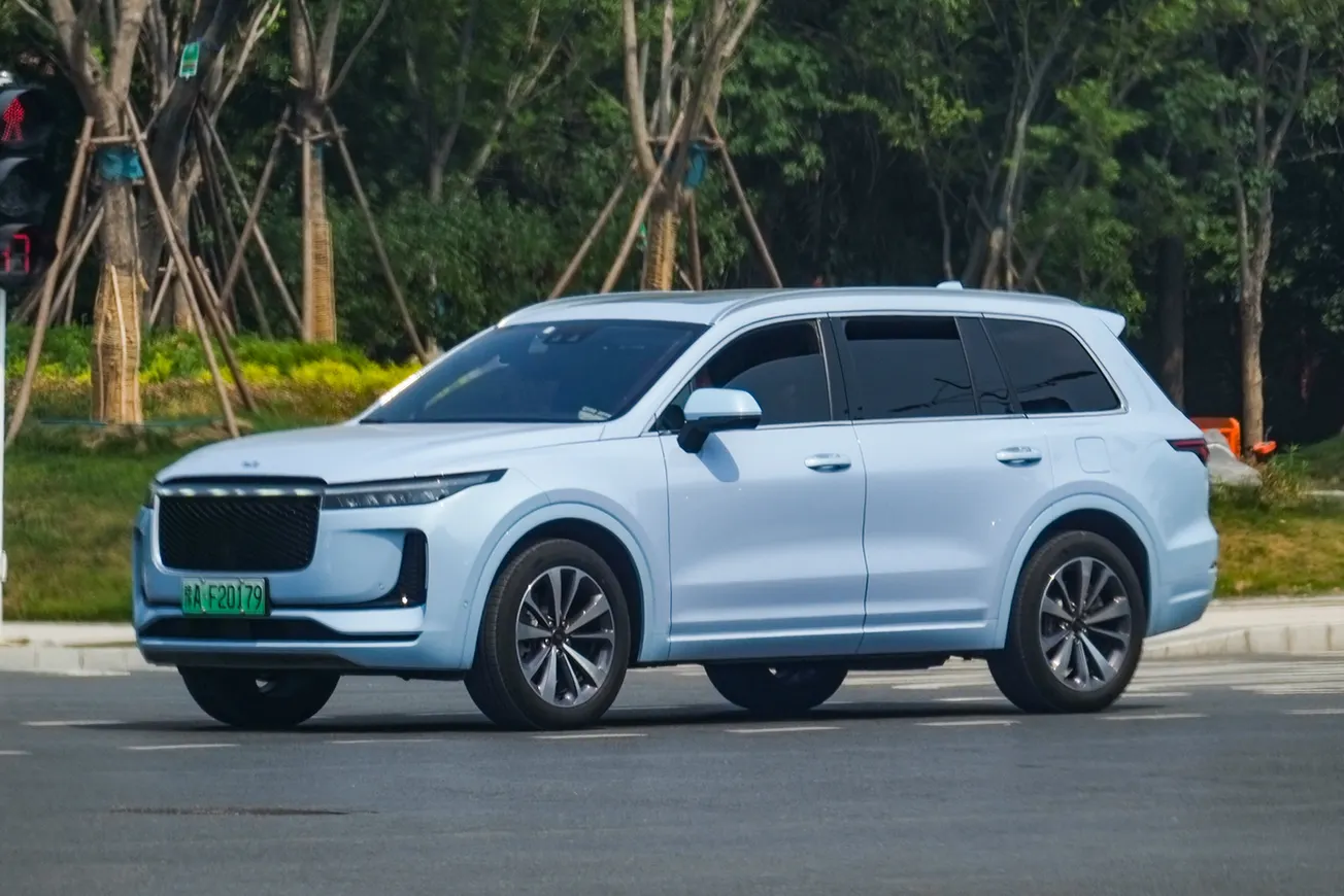 China Dominates EV Market As Biden Pushes To Phase Out Combustion Engine