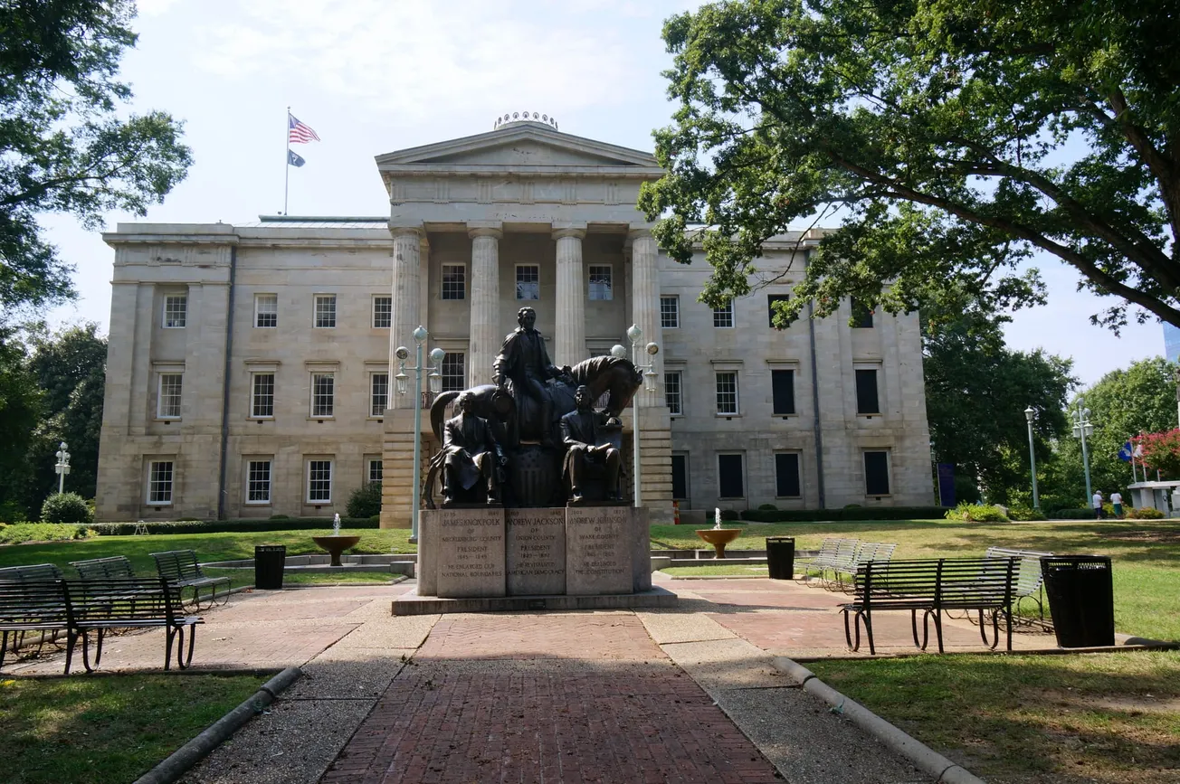 ‘Common Sense’: GOP Lawmakers Override Governor’s Veto Of Anti-Sanctuary Bill In Swing State