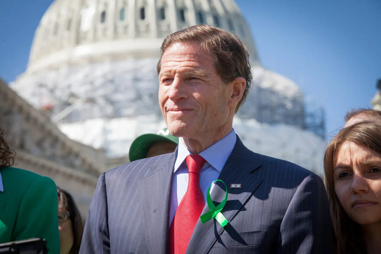 Democrat Senator Asked To Cough Up Evidence Trump Committed ‘Insider Trading’ – He Admits There Are No Receipts Yet