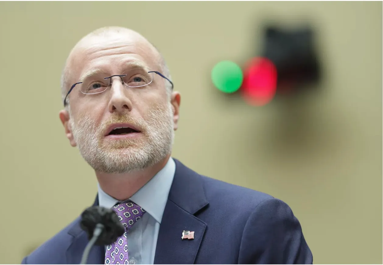 FCC Chair Slams Comcast For Downplaying Garcia's MS-13 Ties