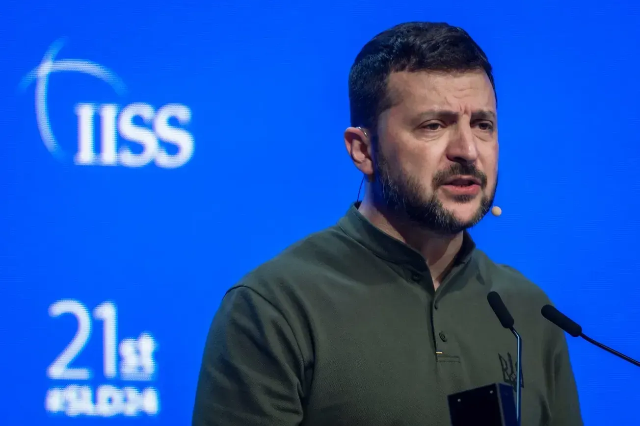 Trump: Zelenskyy Has ‘No Cards To Play,’ Needs To Make A Deal