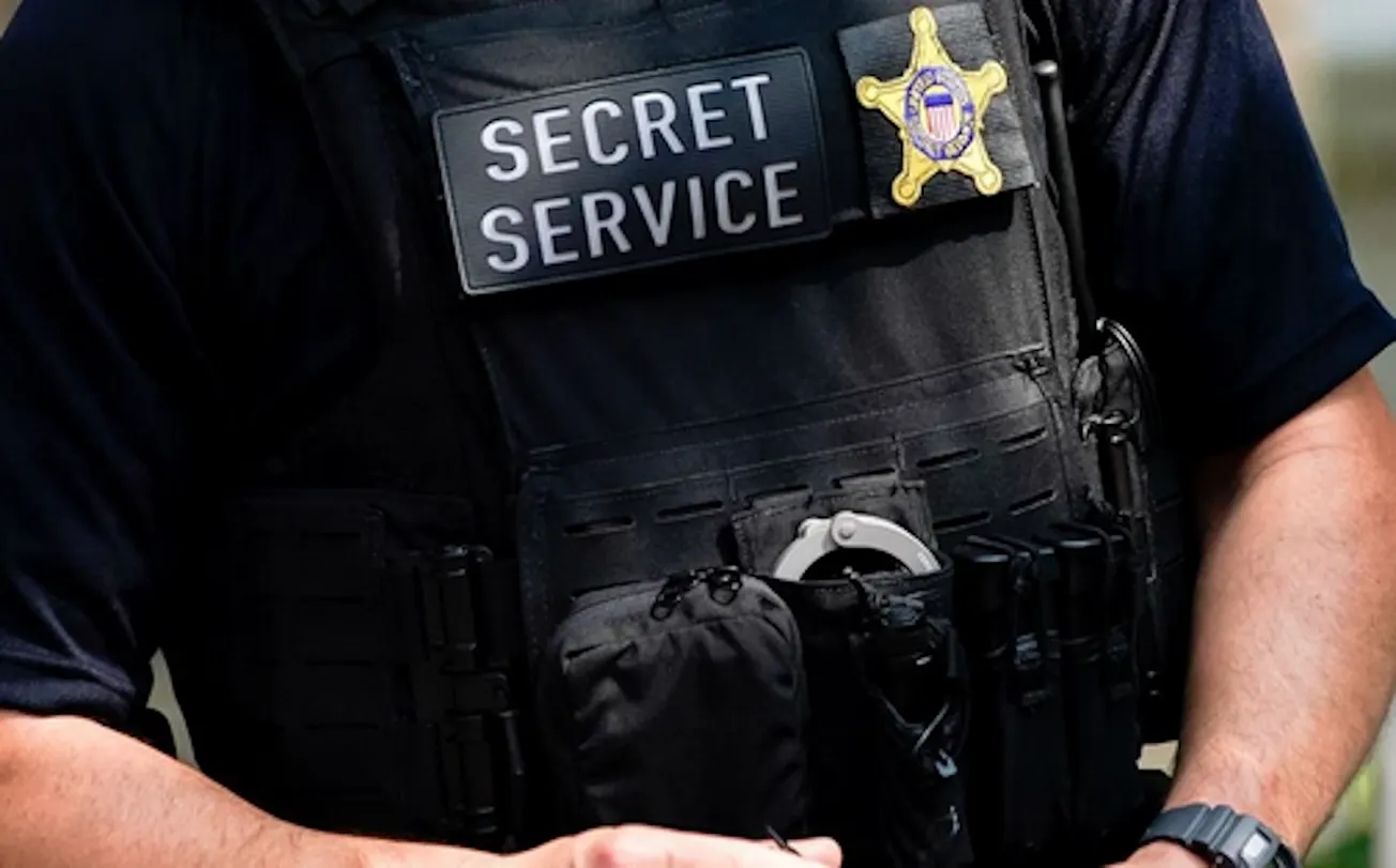 Video Appears To Show Secret Service Agents Brawling In Front Of Obama’s House