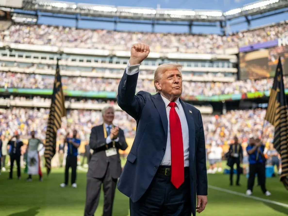 Trump Could Sack Stadium Deal To Get Washington’s NFL Team To Restore Redskins Name