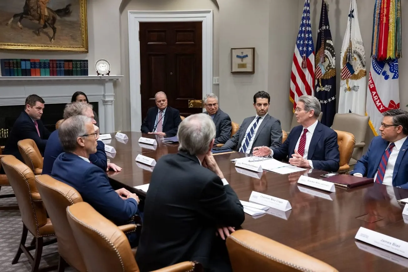 Bessent Bows Out Of Fed Chair Race, Trump Eyes New Picks