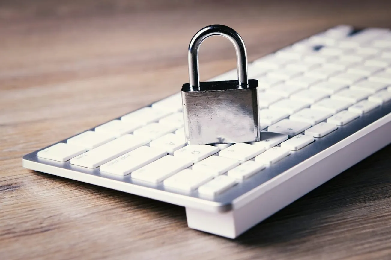 Web Censorship Laws In Europe, California Will Silence All Americans, Experts Say