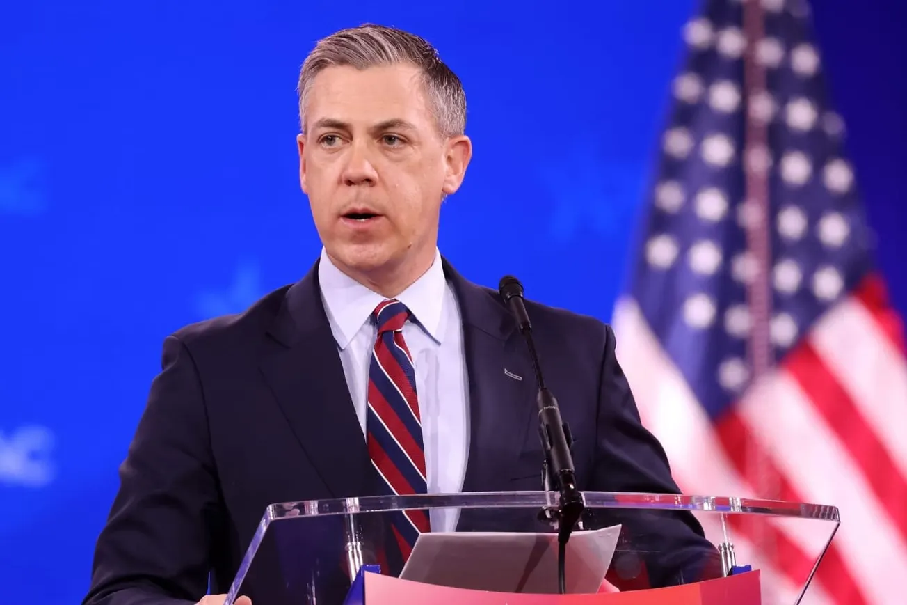 Banks Urges GOP To Be Working Class Party
