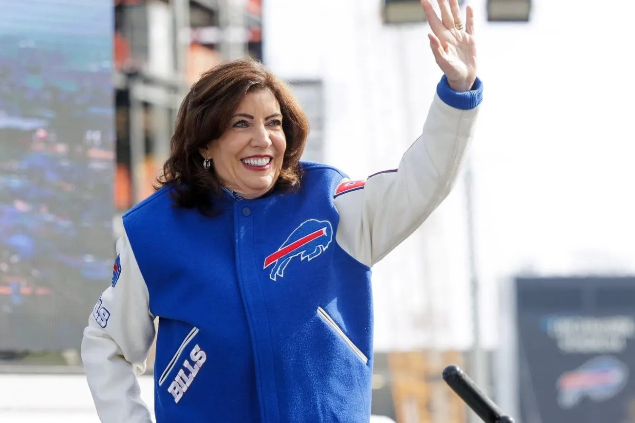 NY Governor Hochul Endorses Democratic Socialist Zohran Mamdani