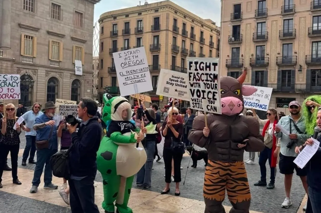 Anti-Fascists In Cutesy Animal Costumes Are Warm And Cuddly, According To NYT, WaPo