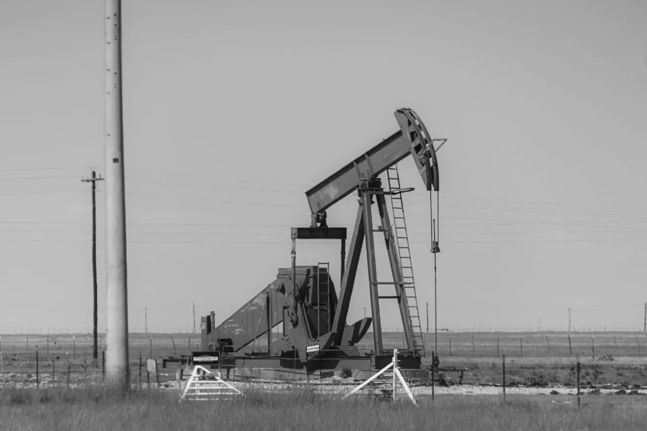 Trump Targets Russian Oil Giants With Sweeping Sanctions