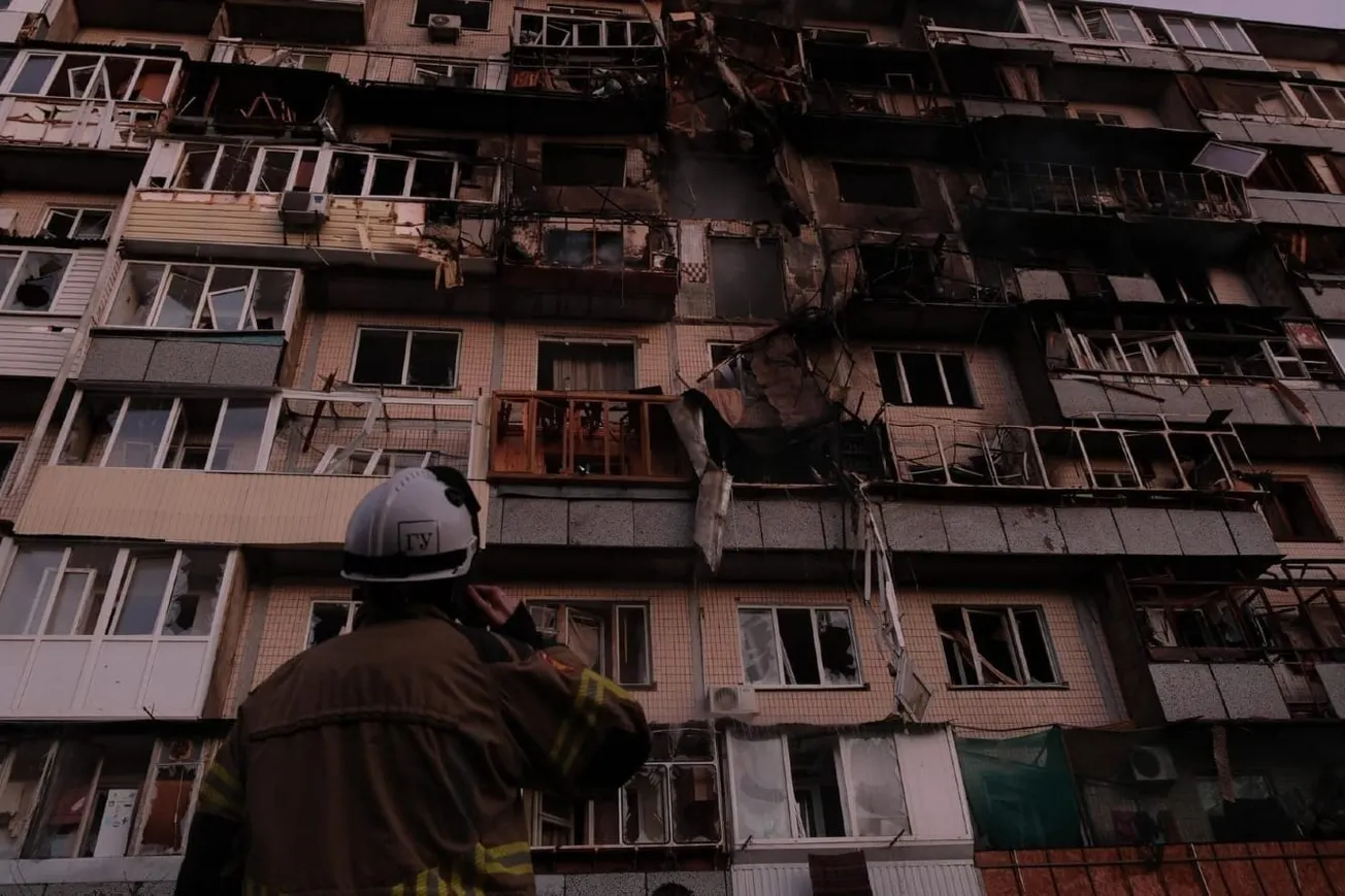 Deadly Strikes Pound Kyiv As Russia Claims Of Ukrainian Assassination Attempts