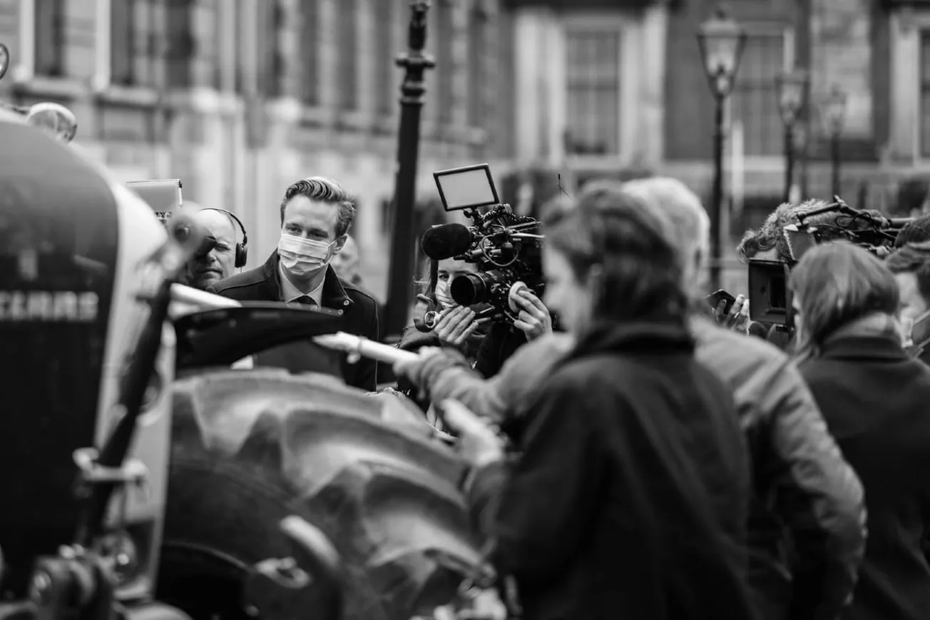 Retired Chicago Journalists Accuse DHS Of Inflicting ‘Terror’ On City