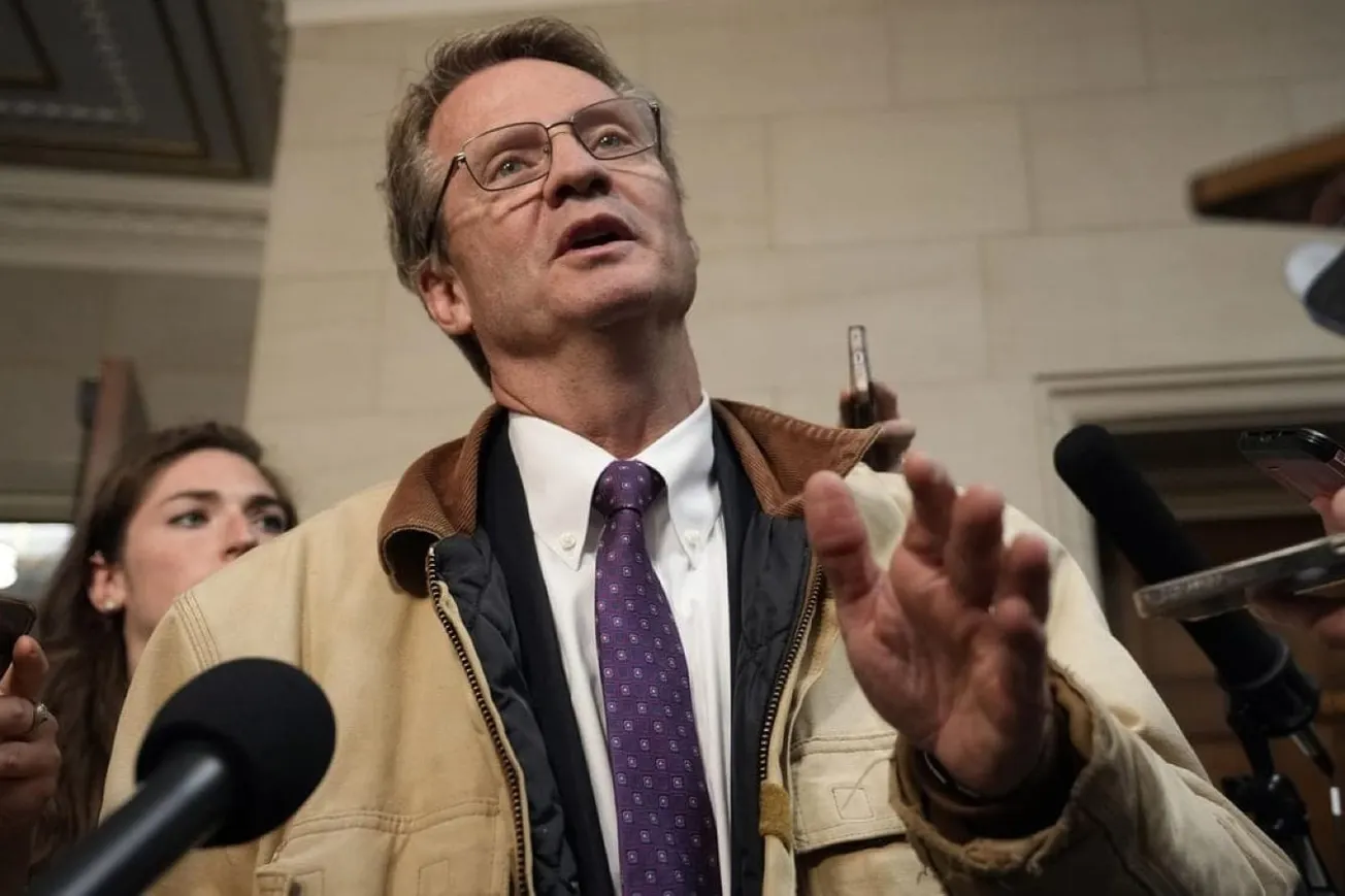 Cheez Whiz And PB&J: Inside The Best Christmas Party In Washington, DC