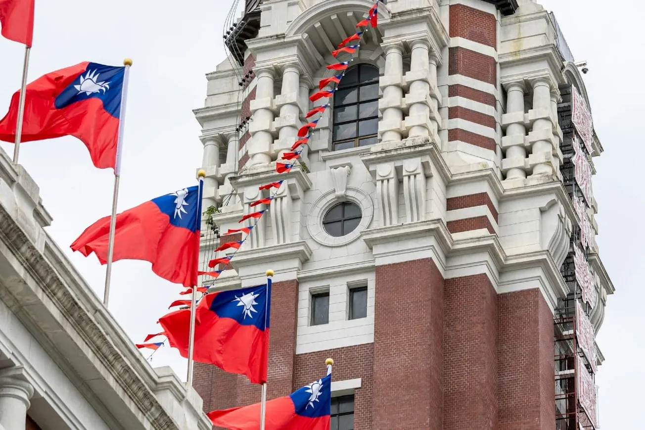 China Rejects Japan’s Taiwan “Clarification,” Demands Full Retraction