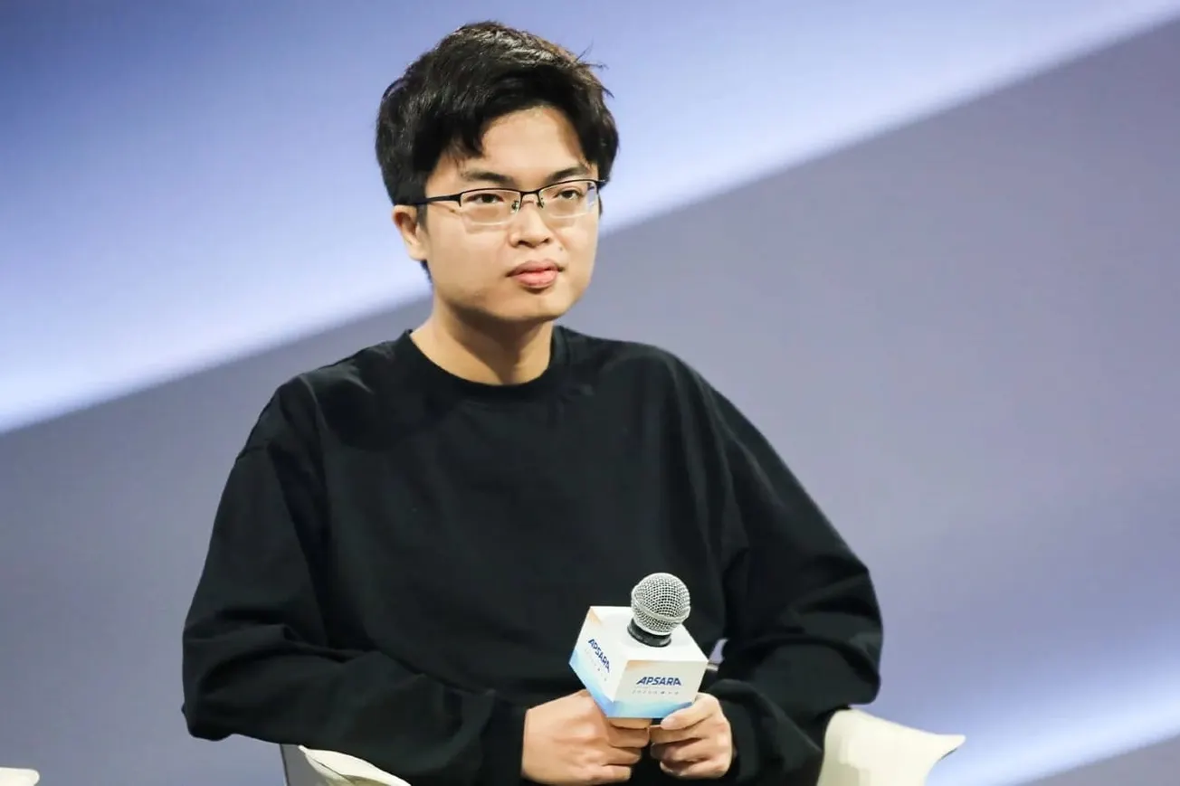 Analysts Say China’s Moonshot AI Is Closing Gap With U.S. Models