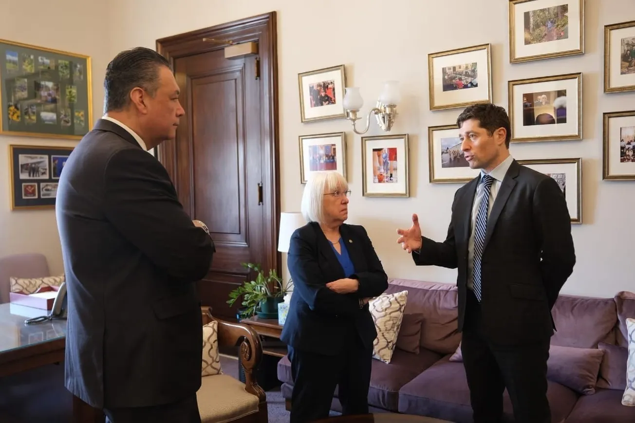 Frey Decries ICE ‘Siege’ Of Minneapolis