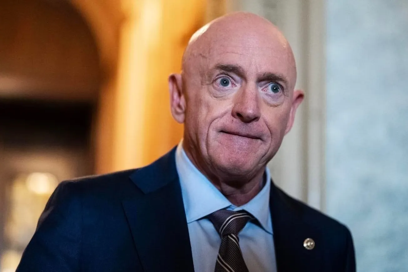 Judge Weighs In On War Department Censure Of Sen. Mark Kelly