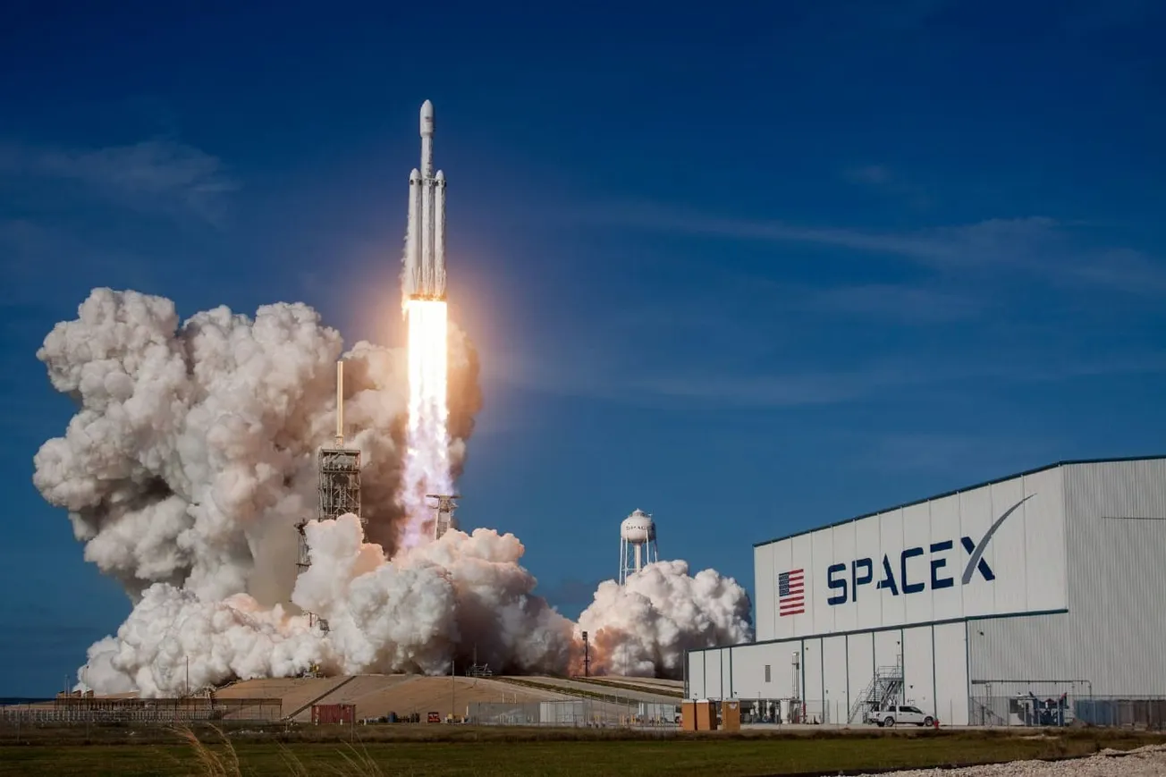 Why SpaceX Shifted Its Focus From Mars To A Moon City