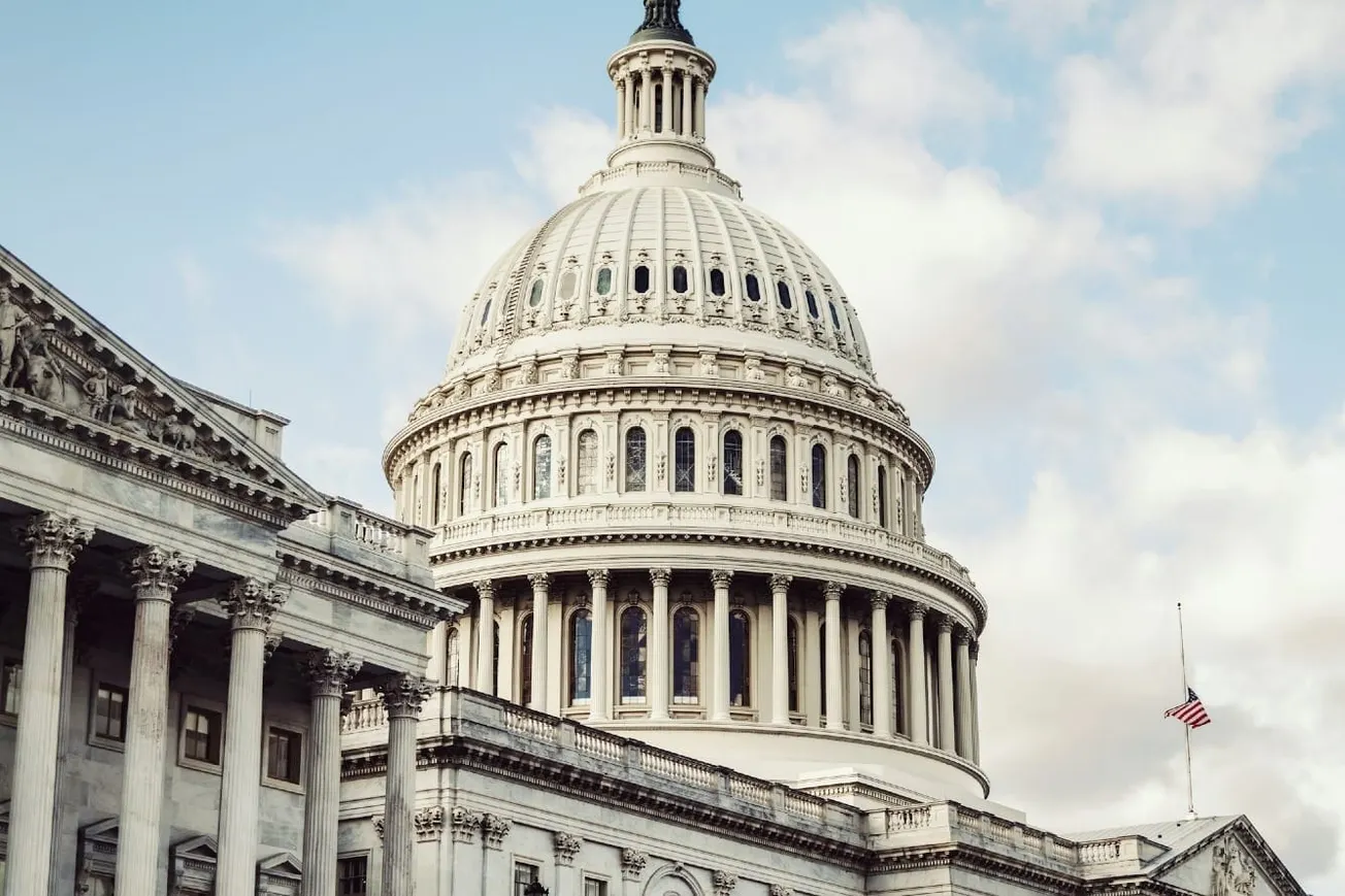 Civics Crisis? New Presidential 1776 Scholarship Challenges Students To Know The Constitution