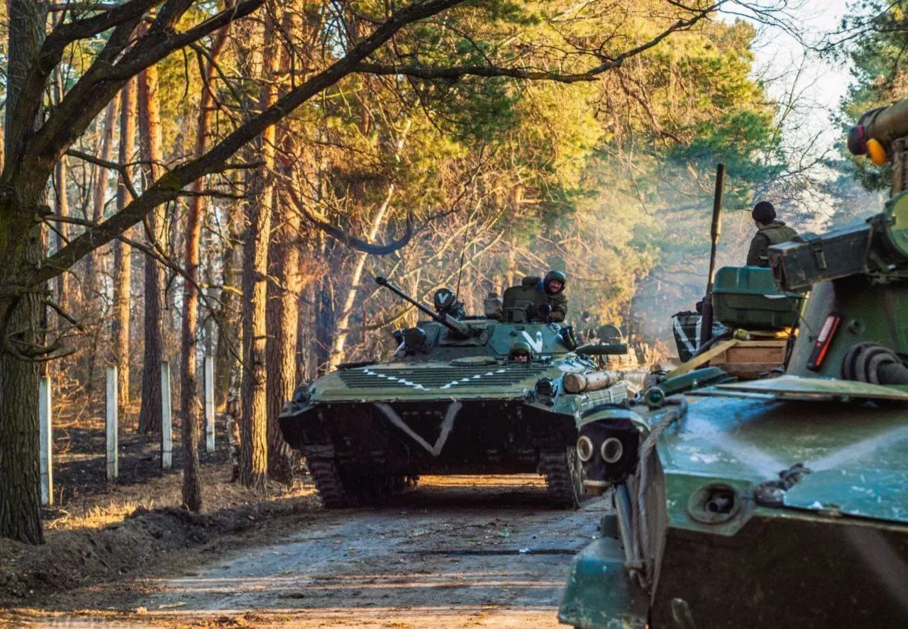 Why China Is Alerting Citizens To Russia’s Military Residency Rules