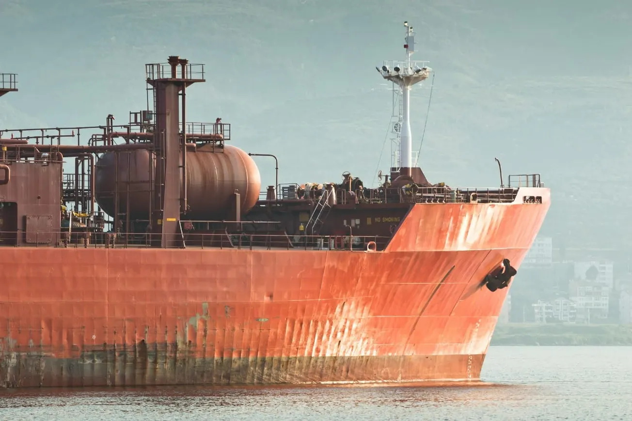 IEA Warns Of Global Oil Demand Decline