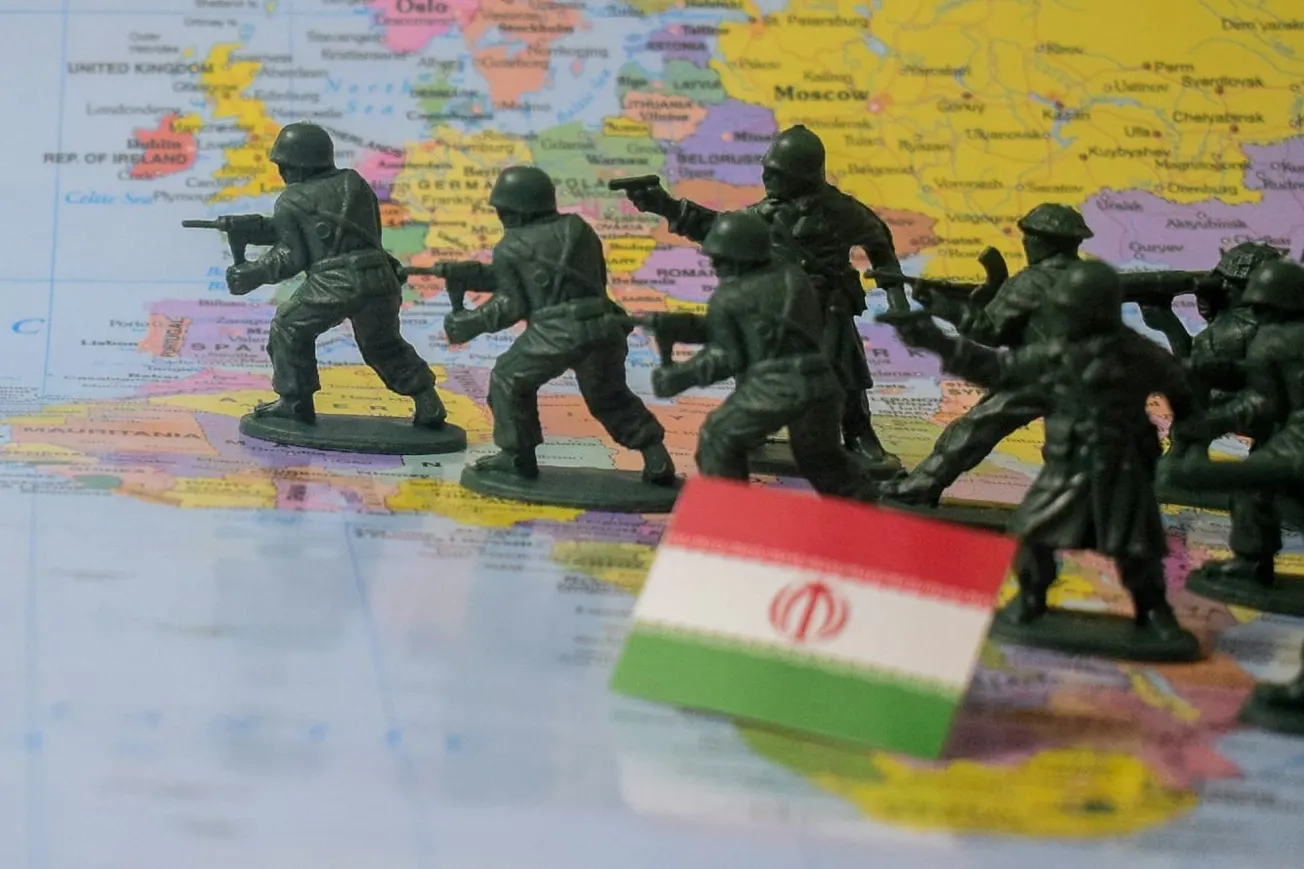 Iran War: Sleepwalking Into Starvation