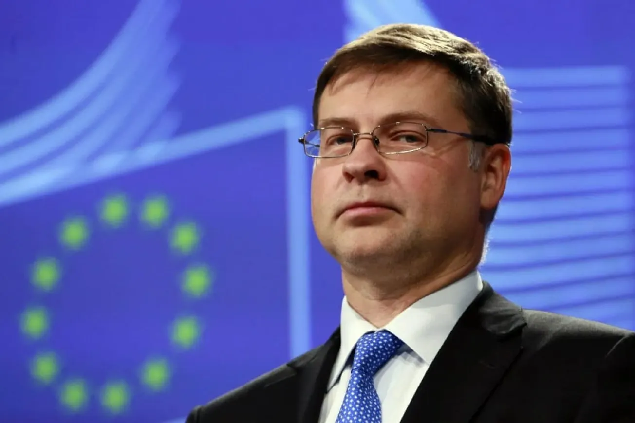 Iran War Impact: EU Raises Inflation Forecast Amid Oil Supply Crisis