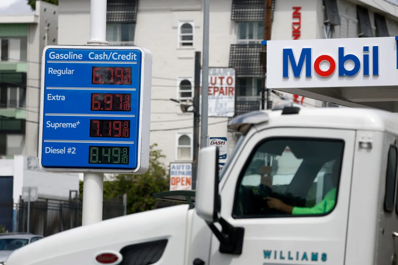 Americans Feel The Pinch From Higher Gas Prices, Blame Iran War For The Surge In Energy Costs: I&I/TIPP Poll