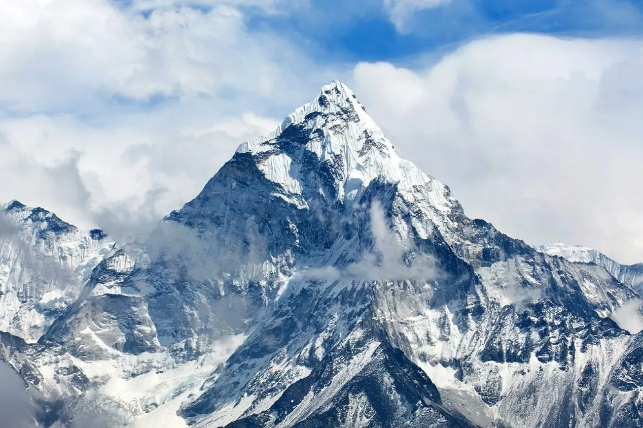 Mount Everest Sees Historic Surge In Summit Attempts