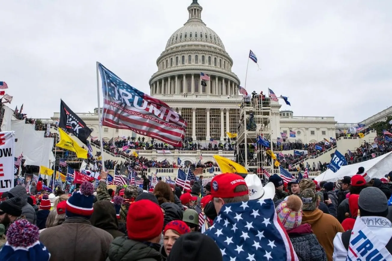 Capitol Police Officers Challenge Trump-Backed Compensation Fund