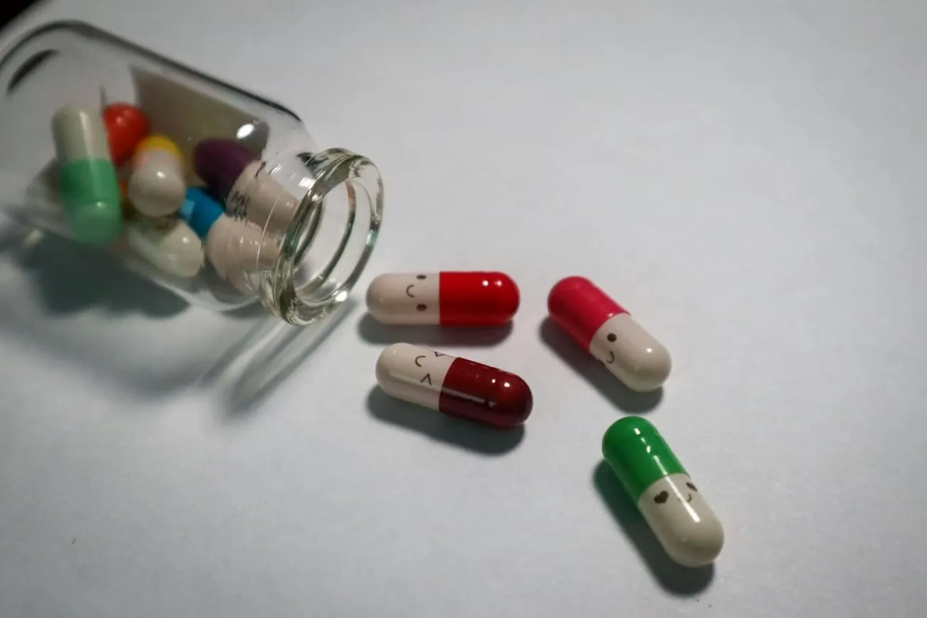 Crackdown Bills Stall After Seattle Company Shut Down For Running Fake Chinese Drugs
