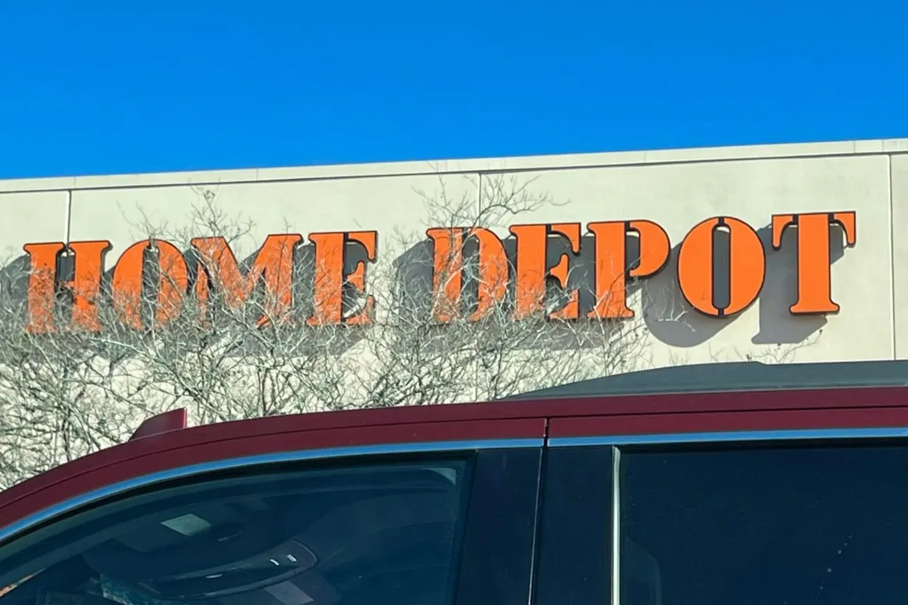 Why Are Home Depot Shoppers Still Spending Despite Higher Gas Prices