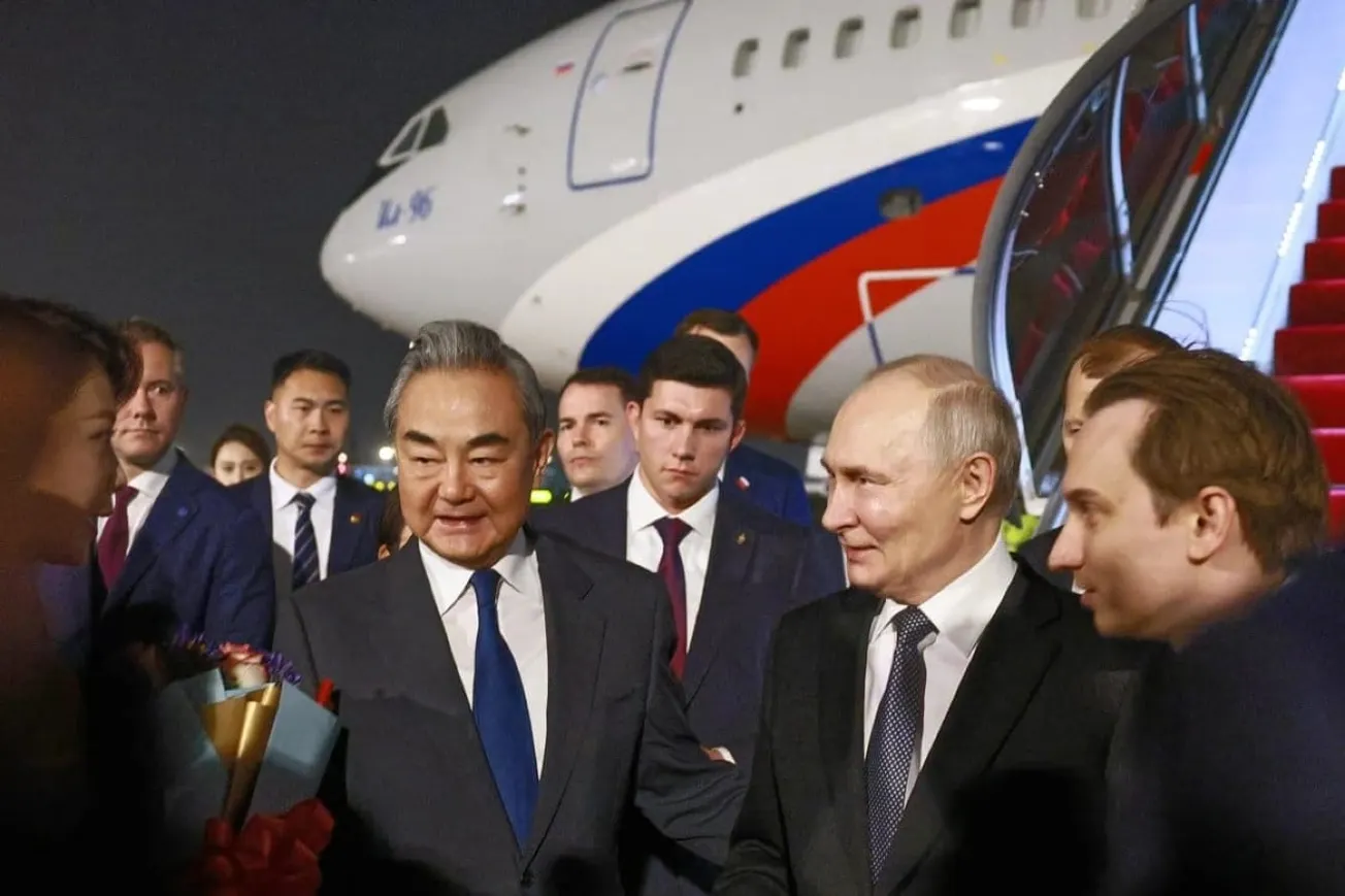 Russia-China Talks: What Are Xi And Putin Discussing In Beijing