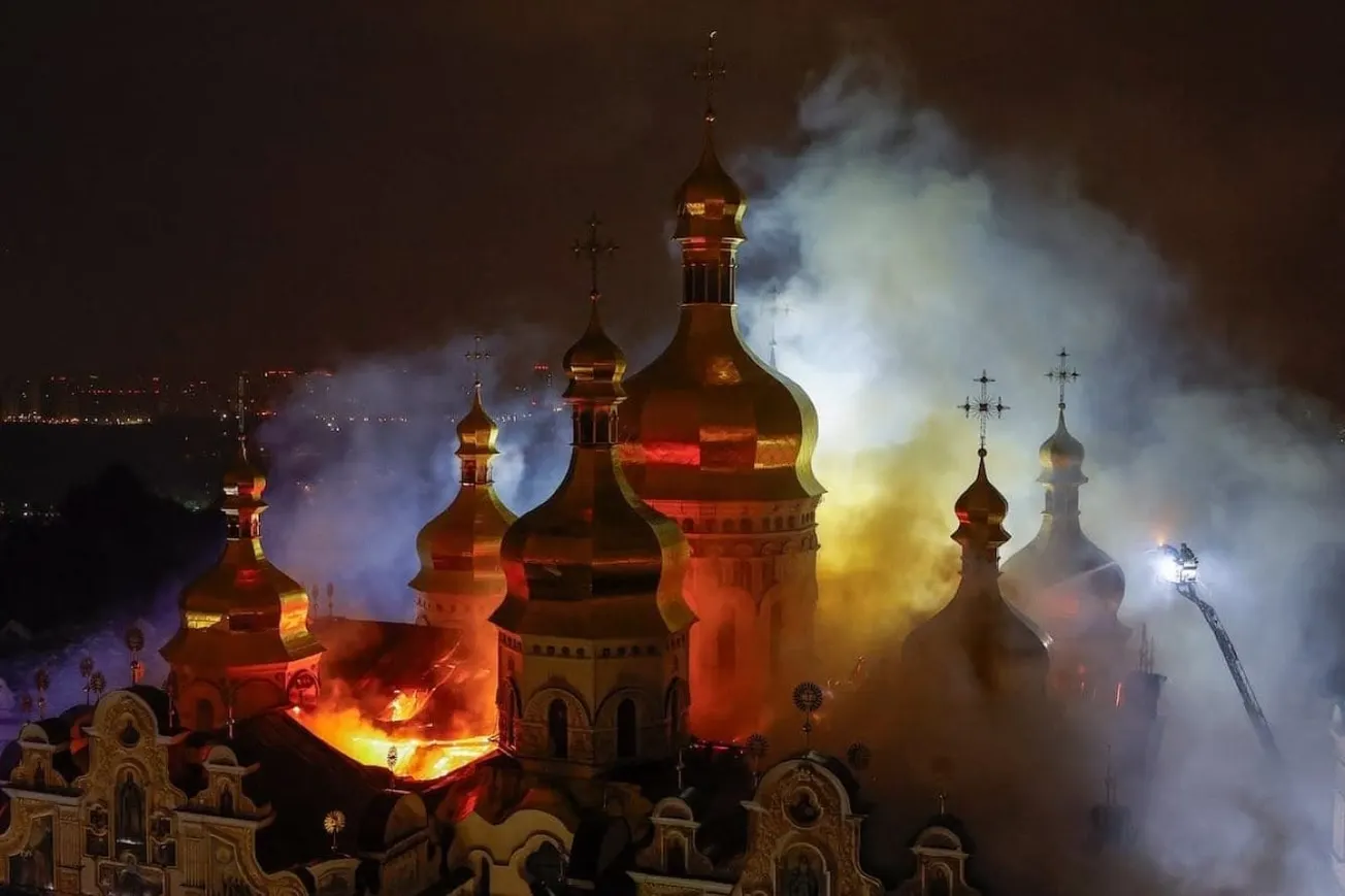 Deadly Russian Barrage Hits Kyiv, Burns Ancient Monastery