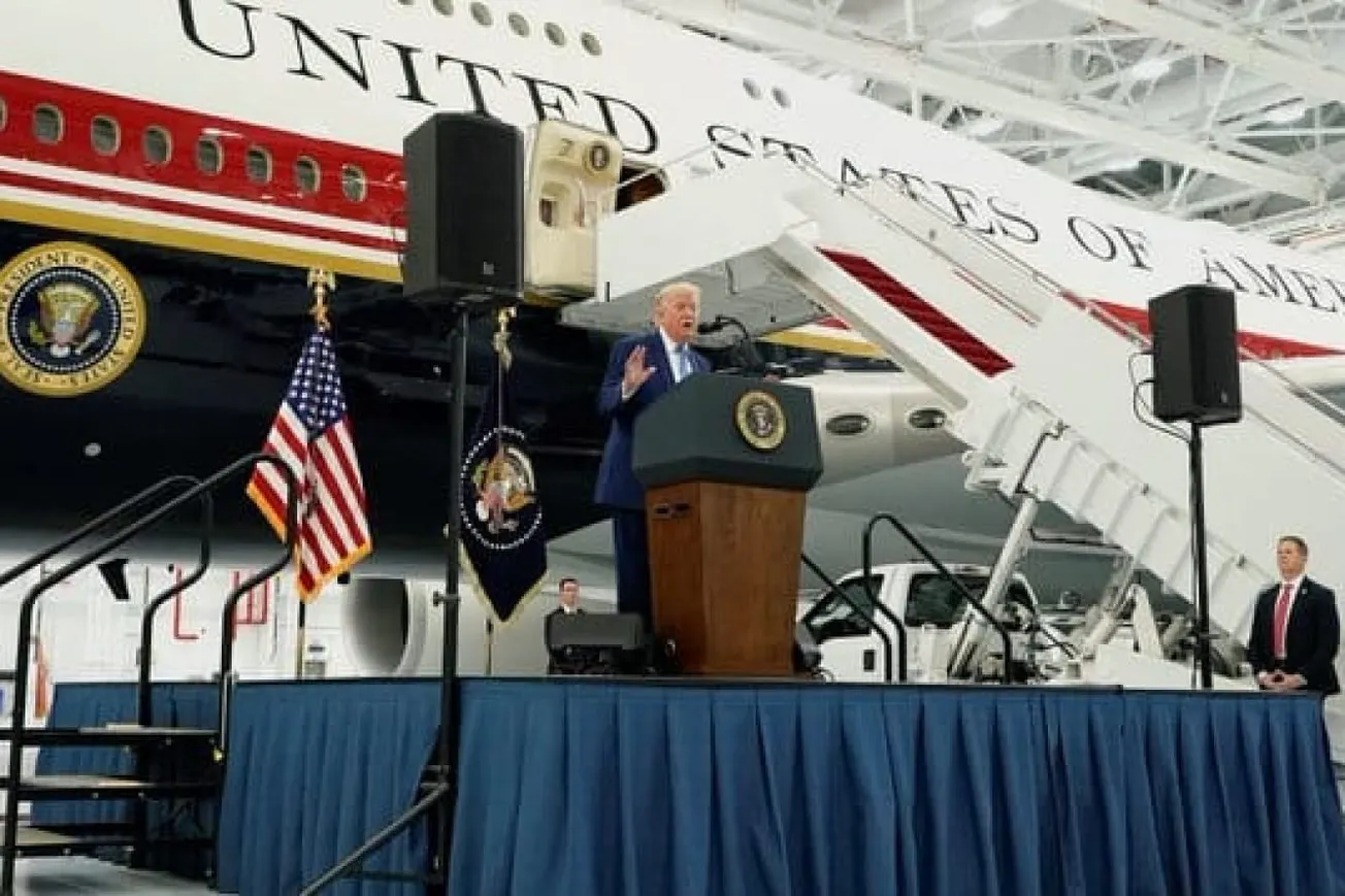 Trump Unveils Qatari-Gifted Boeing 747 For Air Force One Fleet