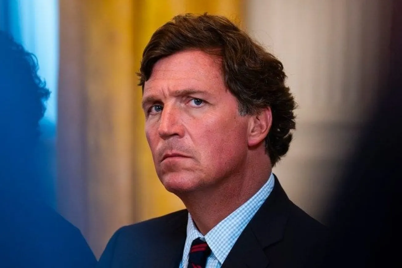 Tucker Carlson Signals Political Split From Republicans